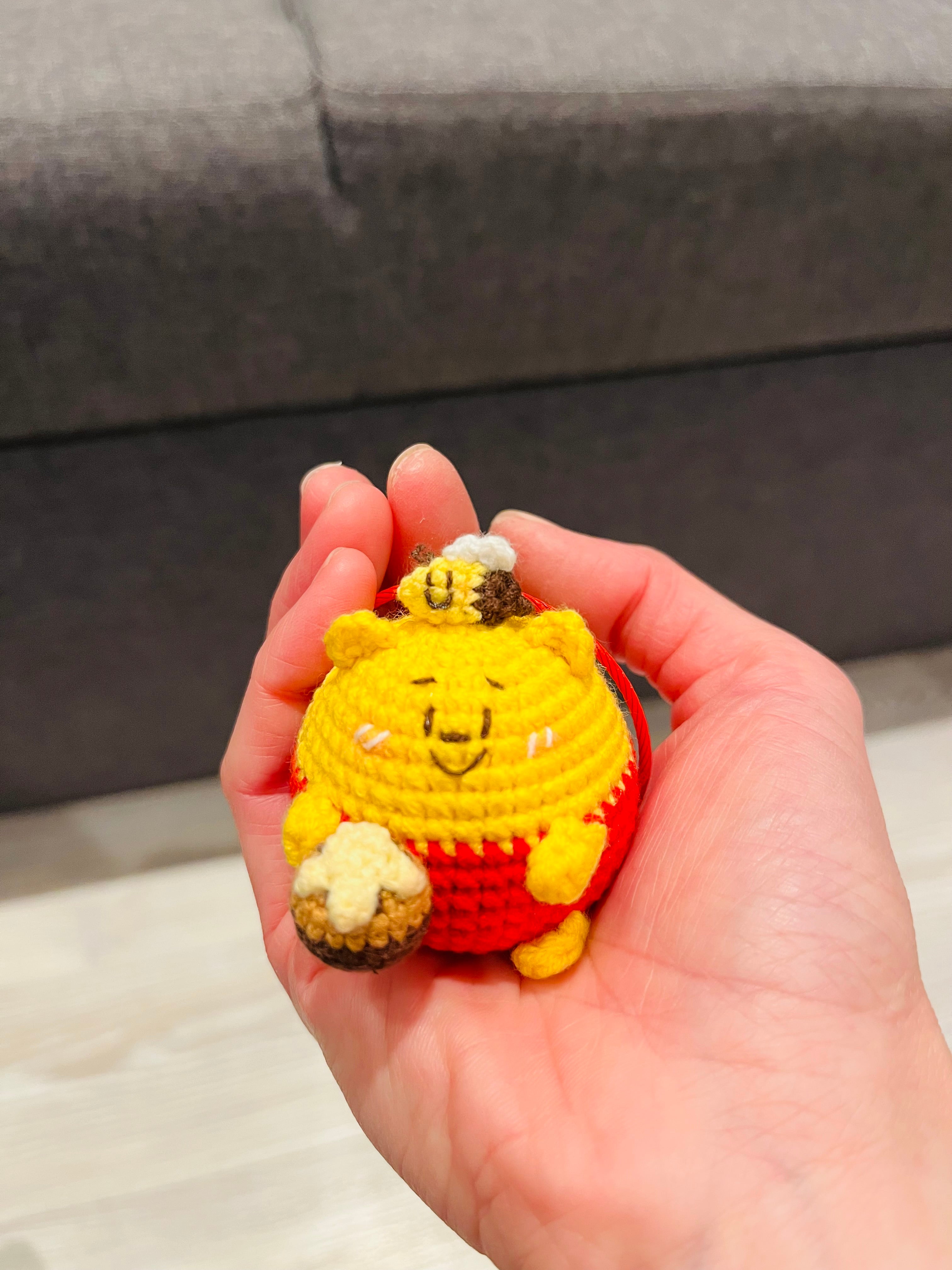 Cute Crochet Character Keyring Collection III/ Kawaii Bag Charm/Winnie the Pooh, Cinnamoroll, Capybara, Piglet, Artist Chick,Cheese Mouse, Pompompurin, Koala