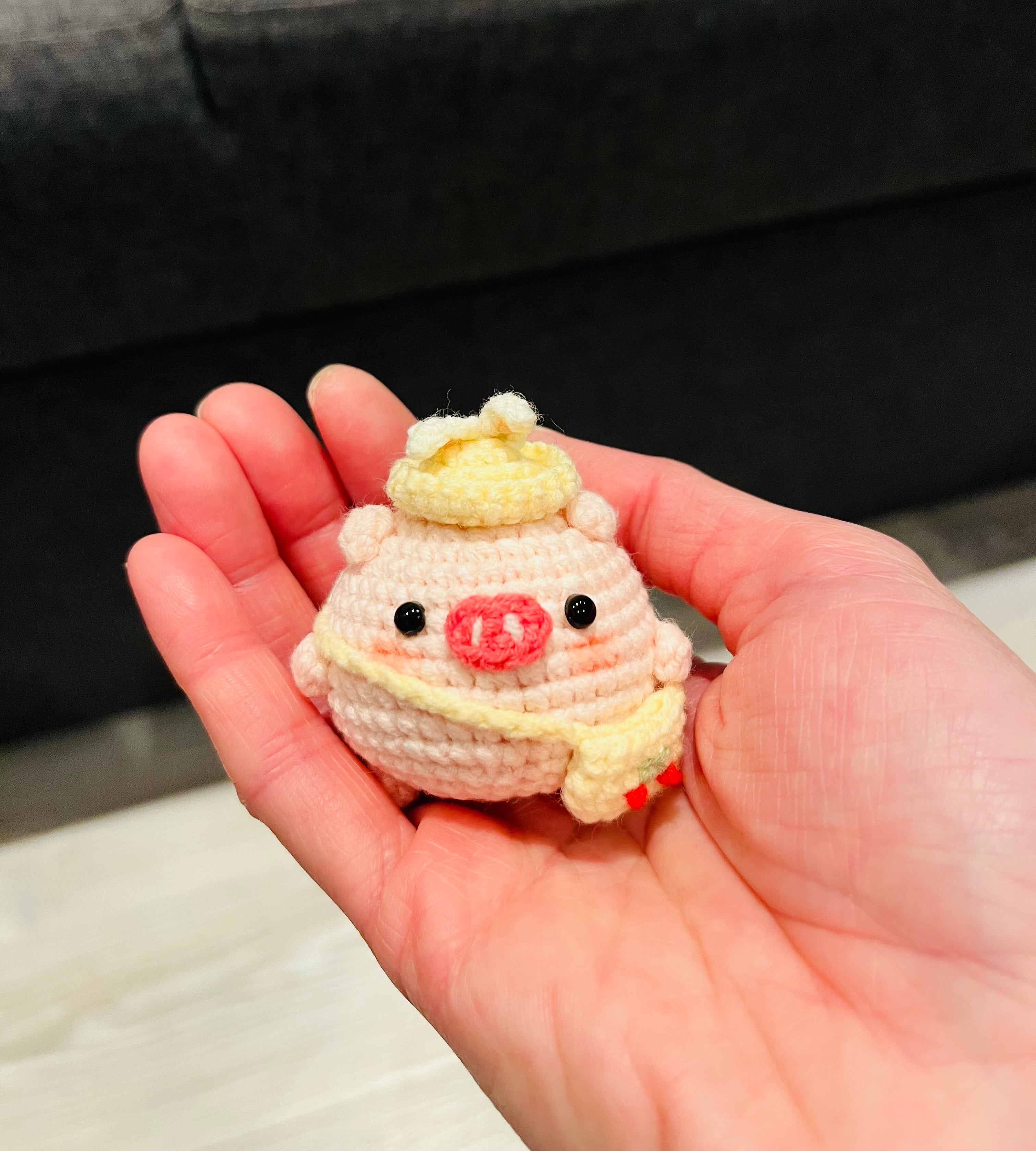 Cute Crochet Character Keyring Collection III/ Kawaii Bag Charm/Winnie the Pooh, Cinnamoroll, Capybara, Piglet, Artist Chick,Cheese Mouse, Pompompurin, Koala