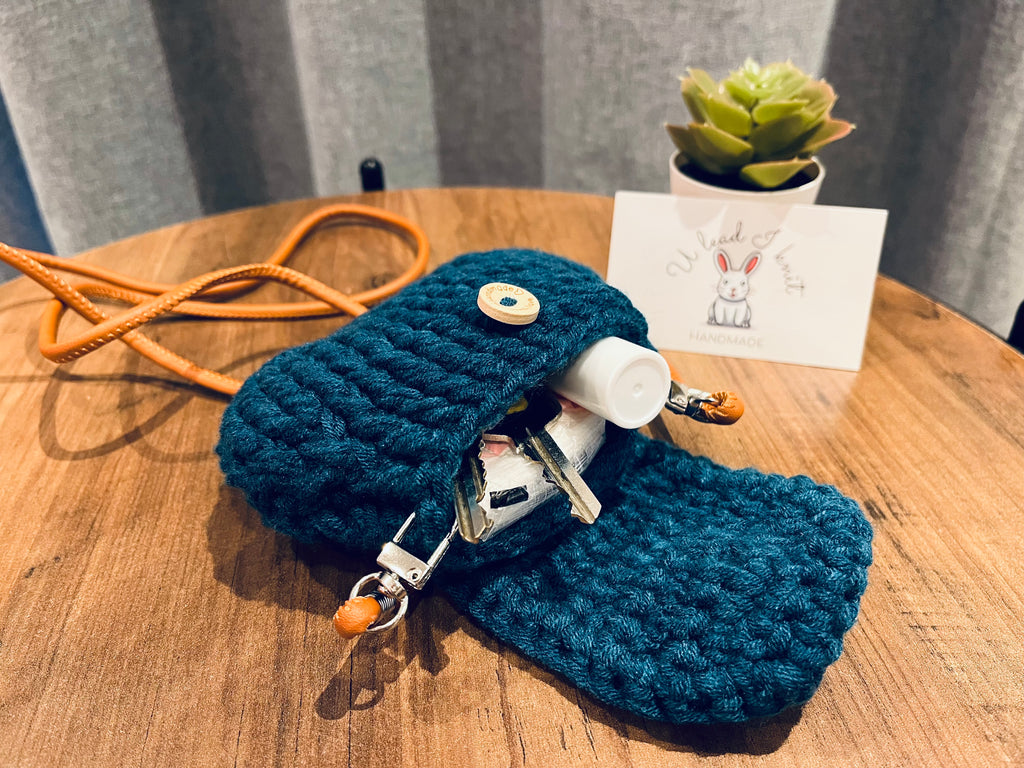 Handmade Crochet Bag | Small Crossbody Shoulder Bag | Minimal Crochet Bag