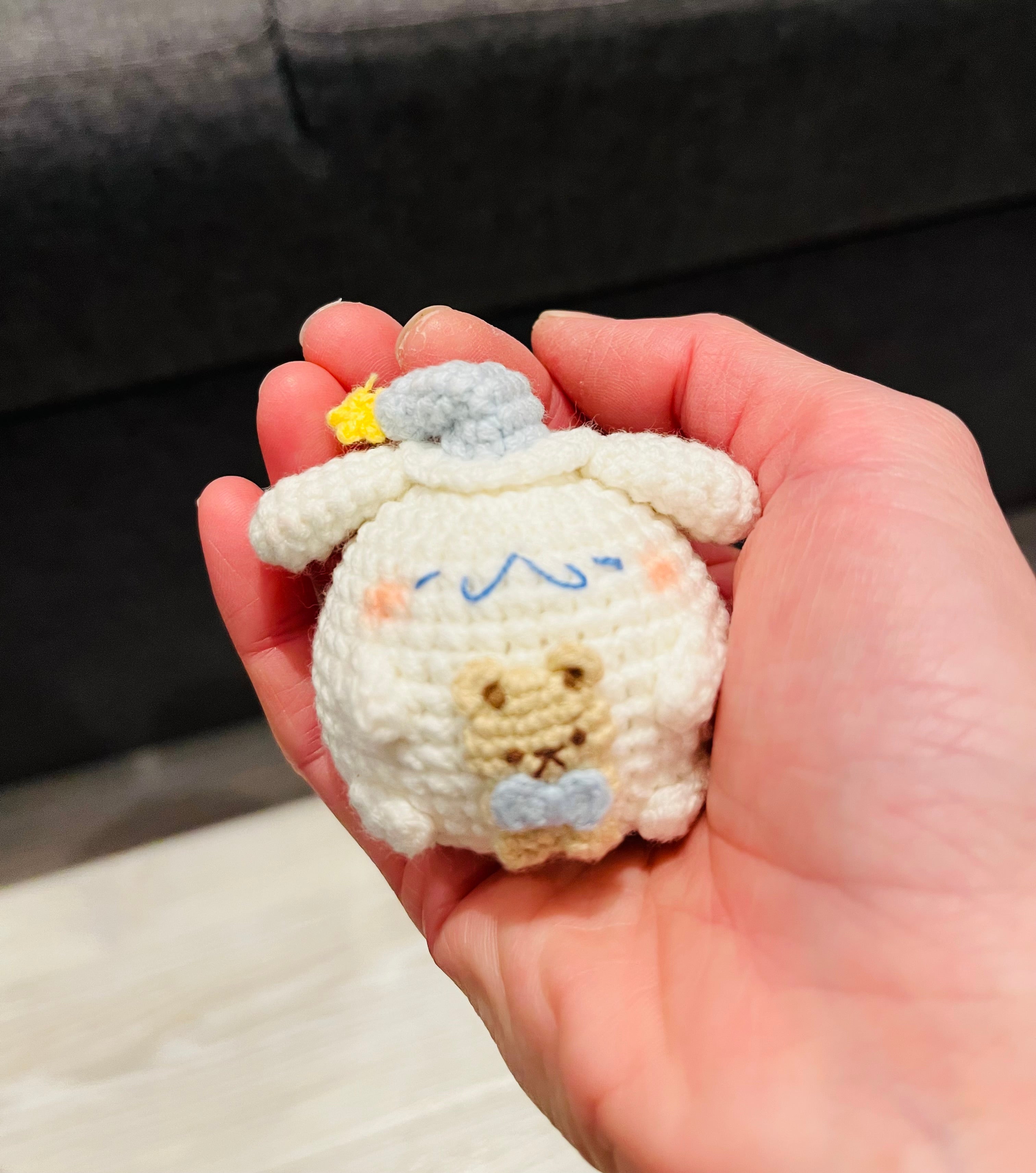 Cute Crochet Character Keyring Collection III/ Kawaii Bag Charm/Winnie the Pooh, Cinnamoroll, Capybara, Piglet, Artist Chick,Cheese Mouse, Pompompurin, Koala