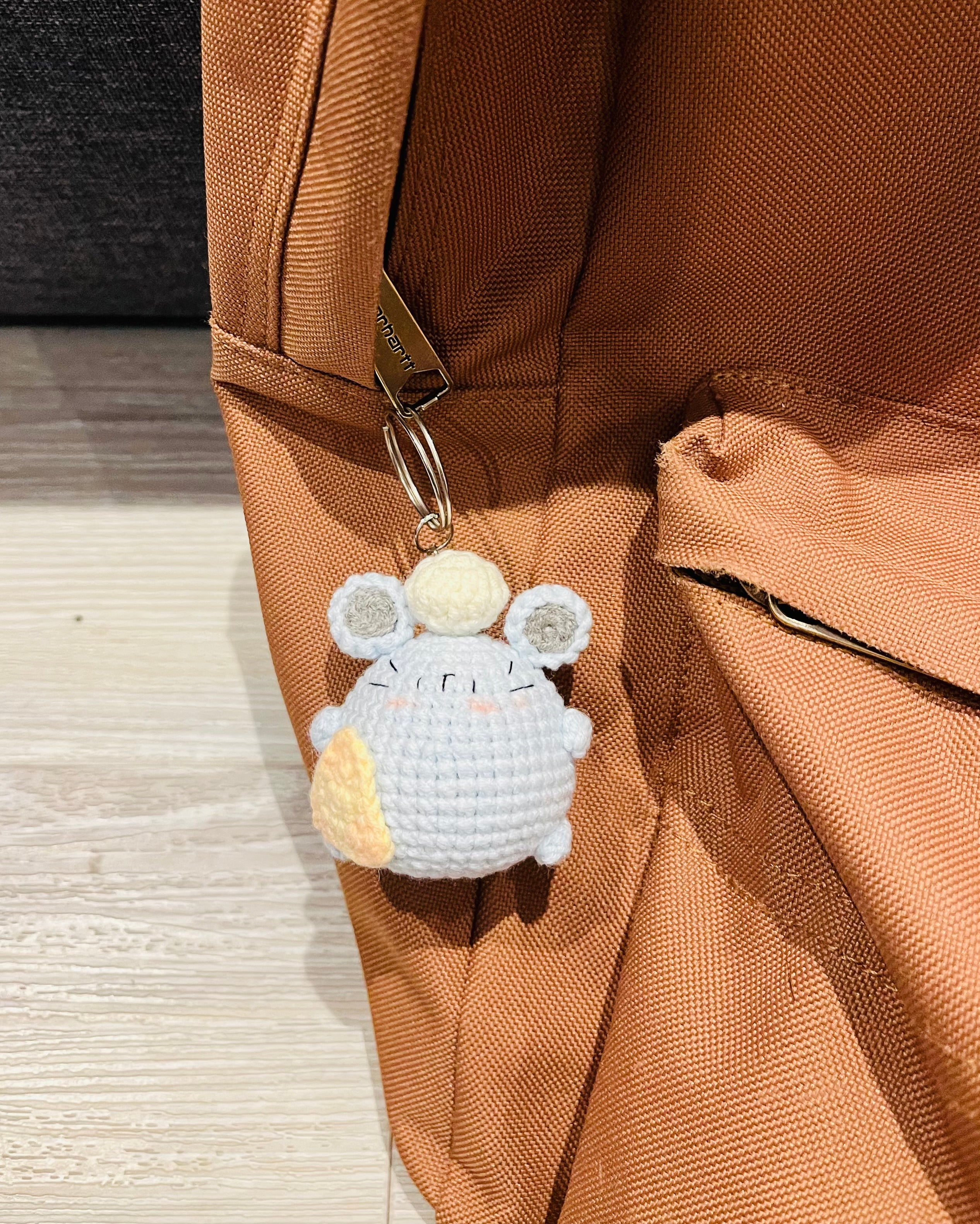 Cute Crochet Character Keyring Collection III/ Kawaii Bag Charm/Winnie the Pooh, Cinnamoroll, Capybara, Piglet, Artist Chick,Cheese Mouse, Pompompurin, Koala