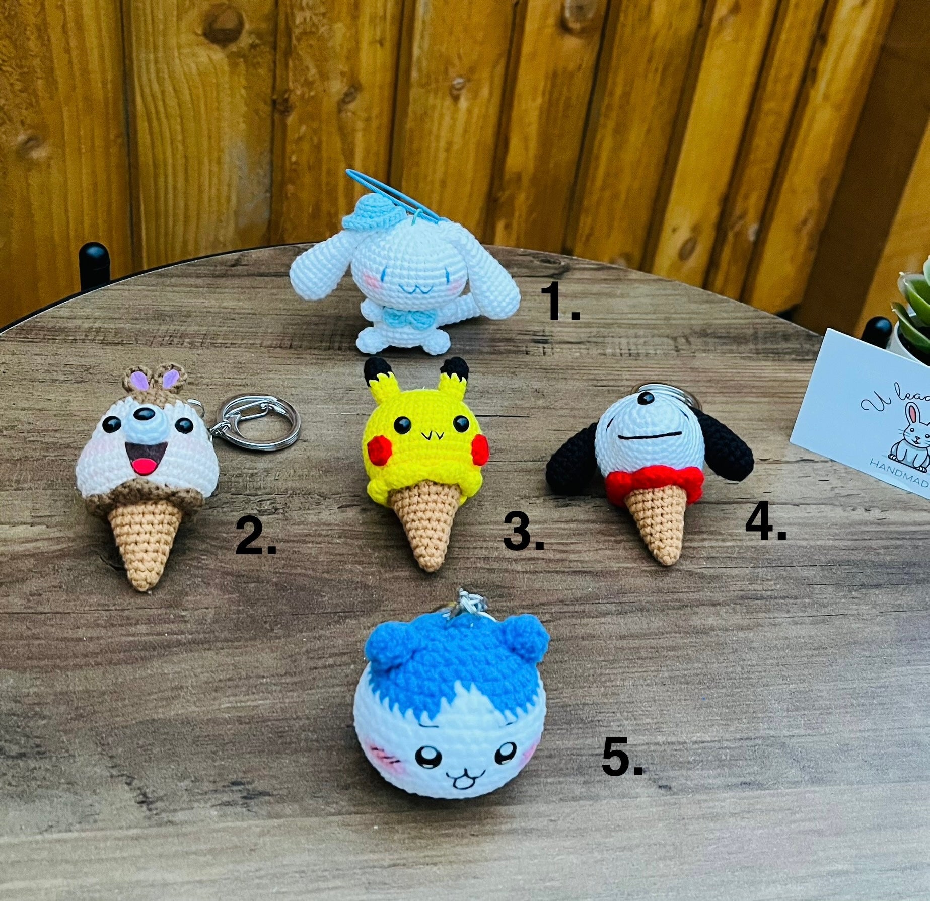 Cute Crochet Character Keyring Collection V/ Kawaii Bag Charm/Kawaii Plush Pikachu , Snoopy, Cinnamoroll, Chiikawa, Dale, Mickey