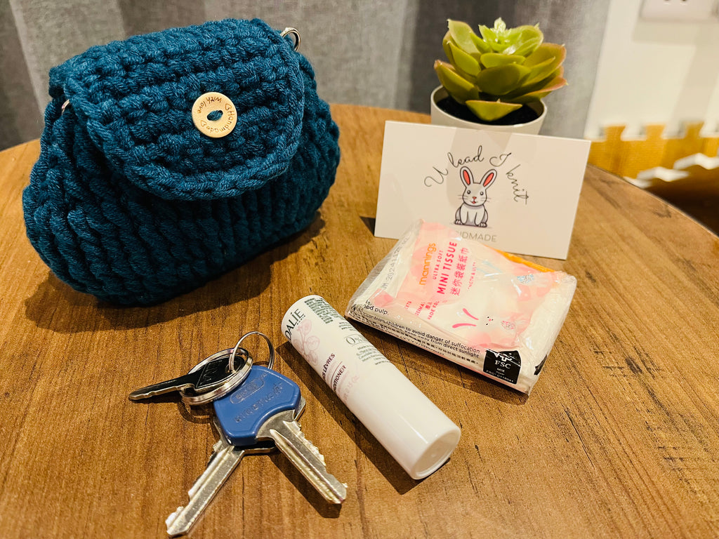 Handmade Crochet Bag | Small Crossbody Shoulder Bag | Minimal Crochet Bag