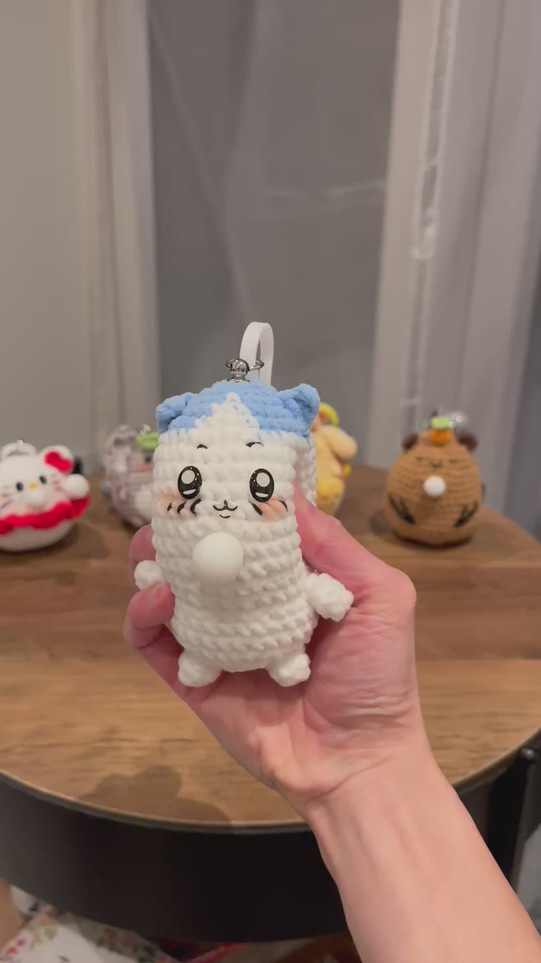 Crochet Chubby Squeeze Keychain I (Pompompurin, Chiikawa, Totoro, Hello Kitty) Interactive Squishy Toy | Handmade Gift